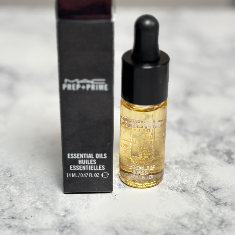 MAC Prep + Prime Essential Oils